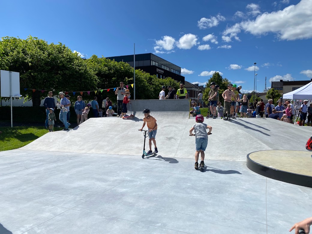Skating