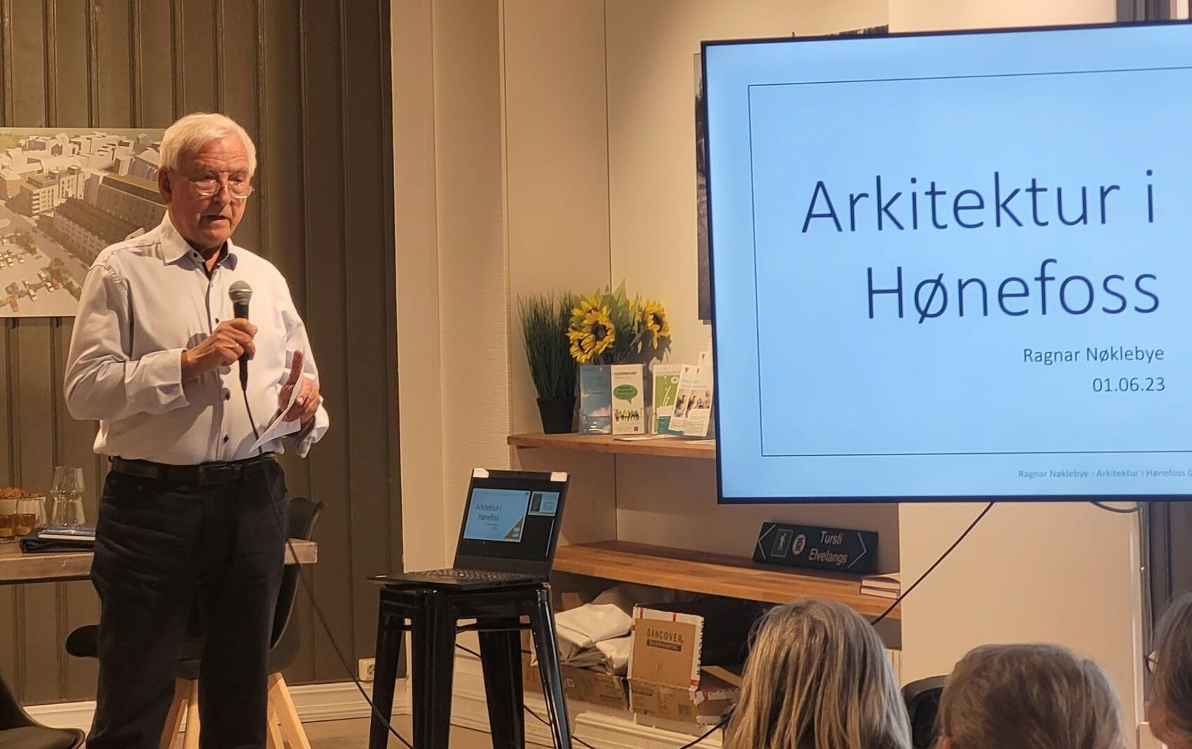 Kulturvandring med Ragnar Nøklebye - Arkitektur i Hønefoss